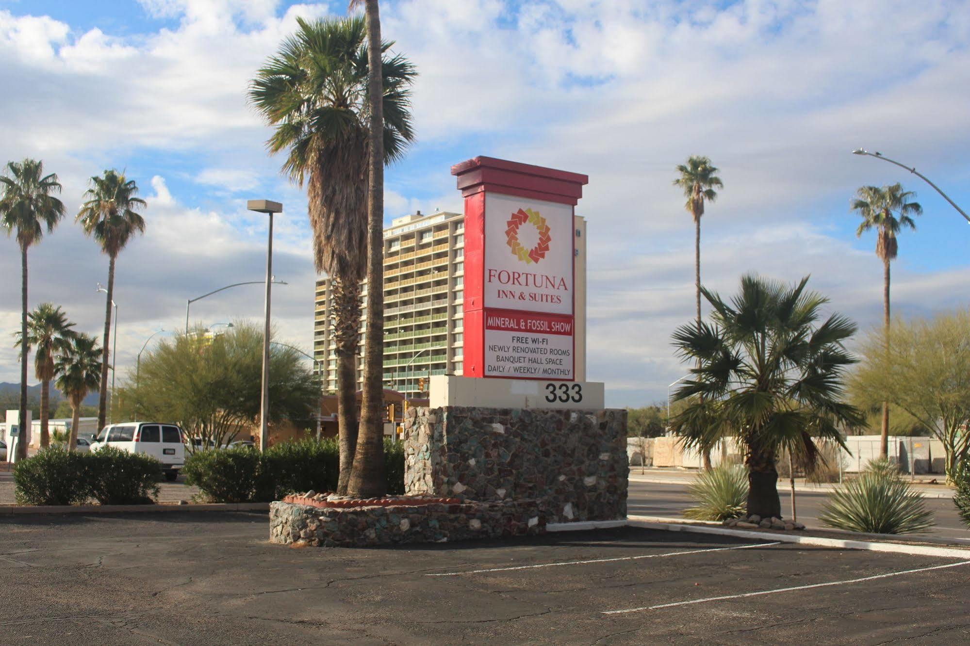 Fortuna Inn And Suites Tucson Exterior foto